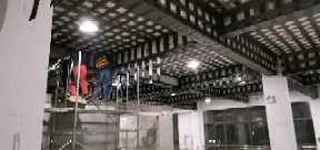 武隆一商场梁，楼板碳纤维加固施工